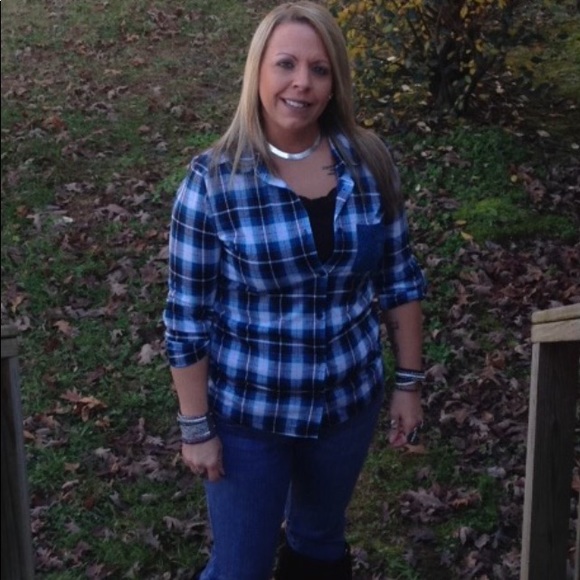 Meet your Posher, Kathie - Picture 3 of 3